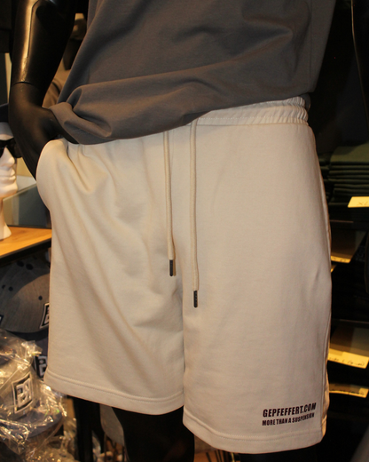 gepfeffert.com / More than a suspension - Shorts - gepfeffert.com