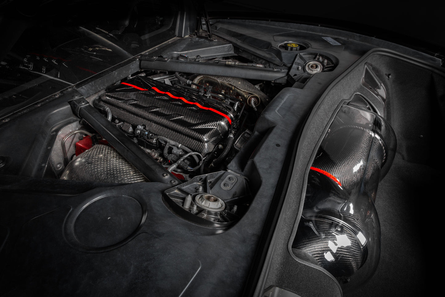 Eventuri Carbon Motorabdeckung für Chevrolet Corvette C8 Stingray - gepfeffert.com