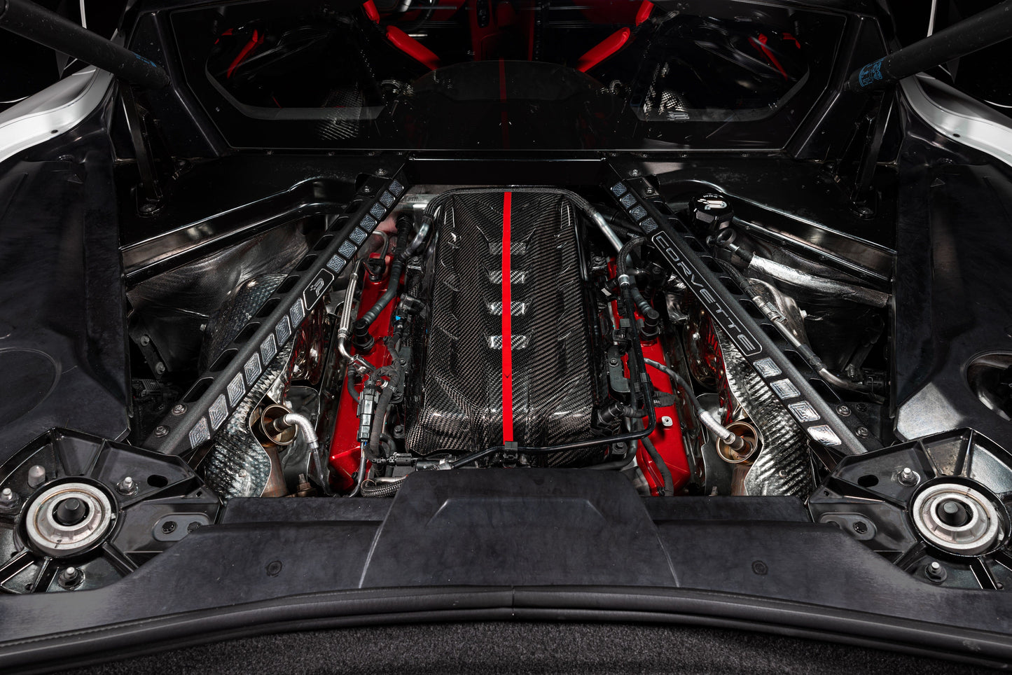 Eventuri Carbon Motorabdeckung für Chevrolet Corvette C8 Stingray - gepfeffert.com
