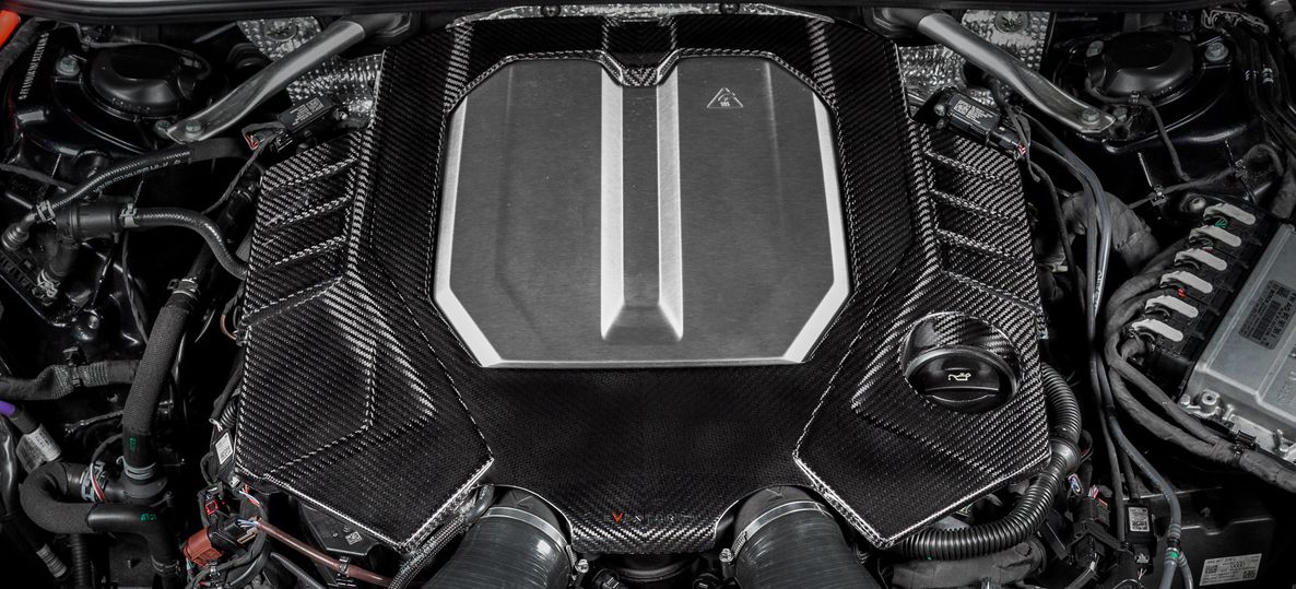 Eventuri Carbon Motorabdeckung für Audi C8 RS6/RS7 - gepfeffert.com