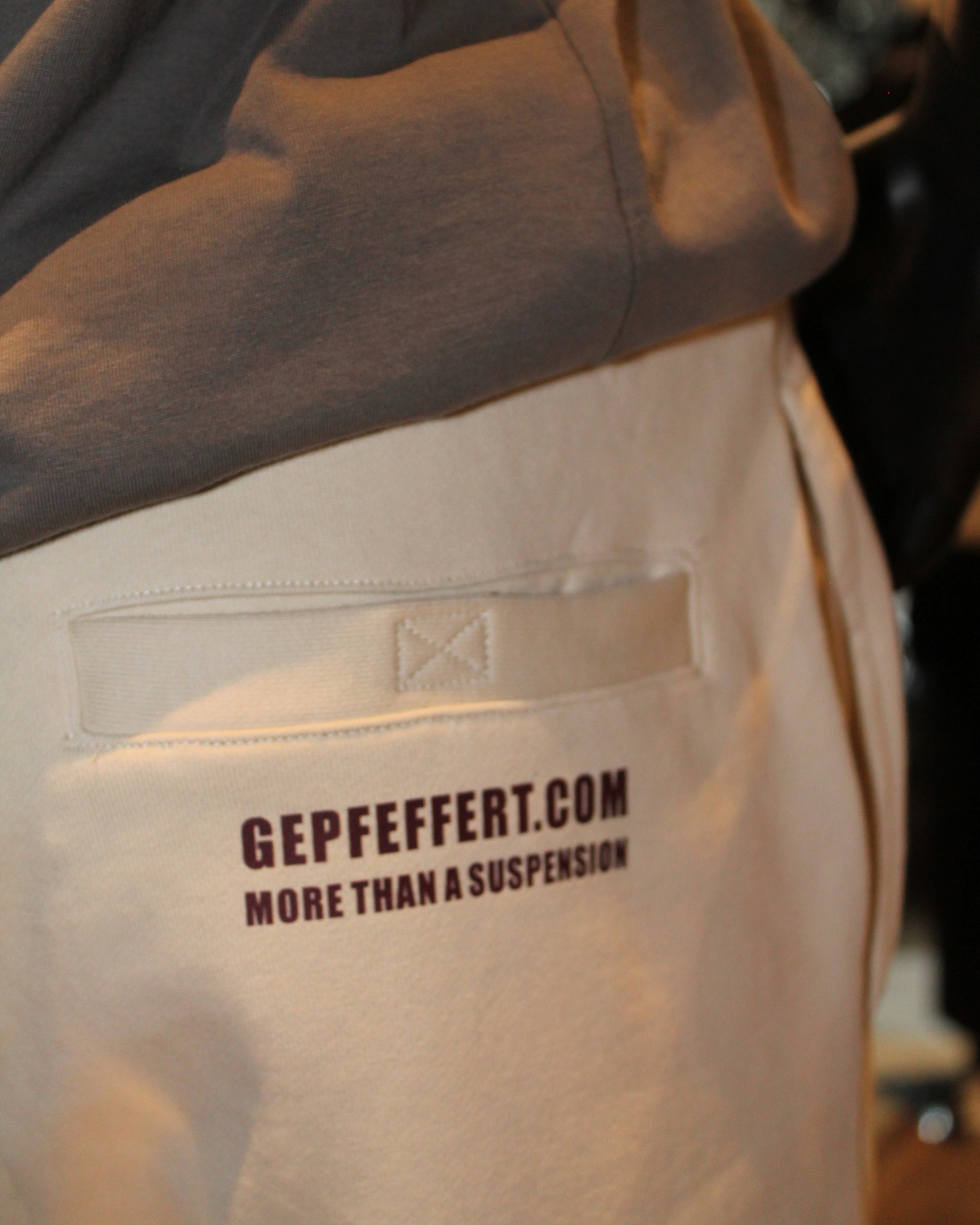 gepfeffert.com / More than a suspension - Shorts - gepfeffert.com