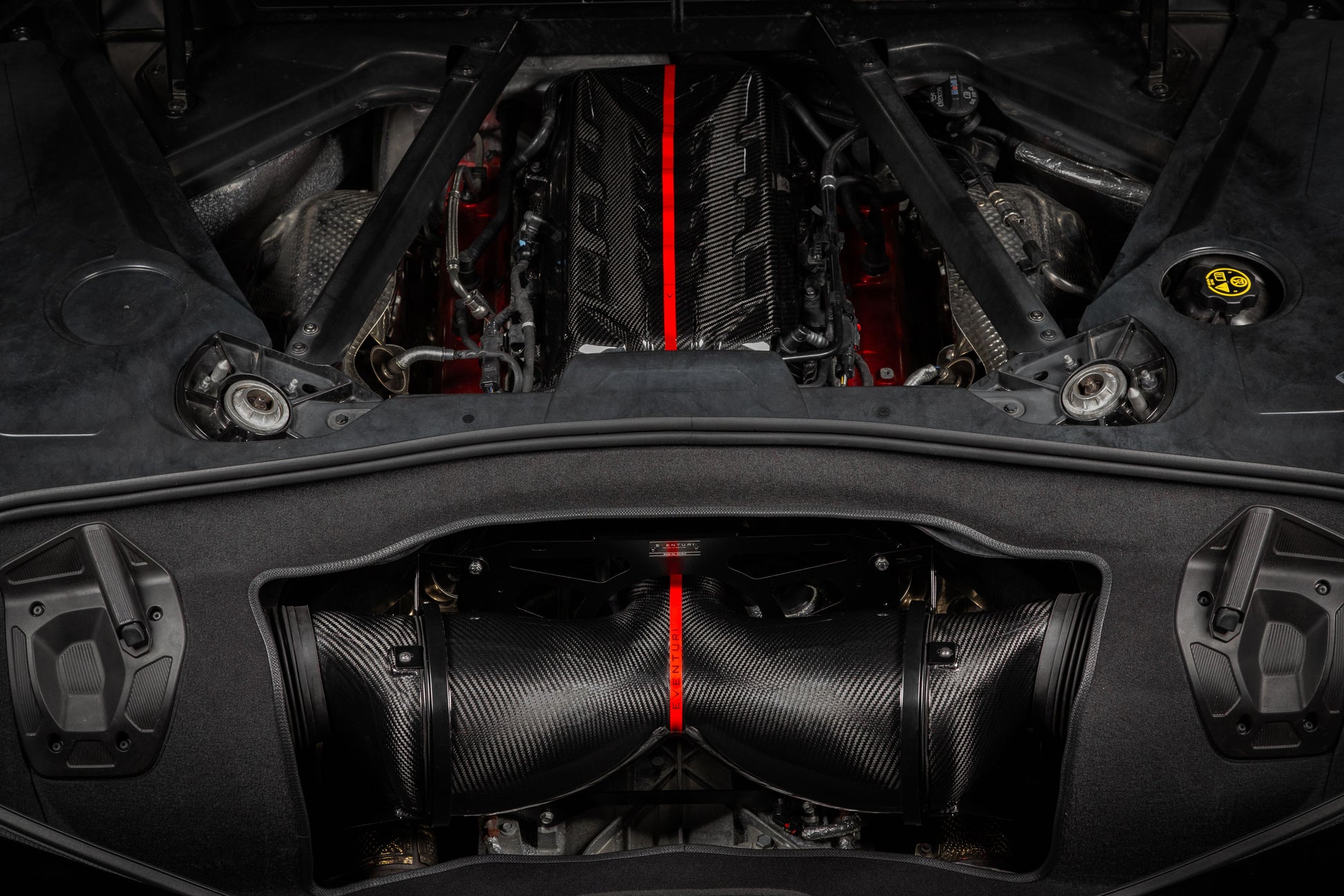 Eventuri Carbon Ansaugsystem für Chevrolet Corvette C8 - gepfeffert.com