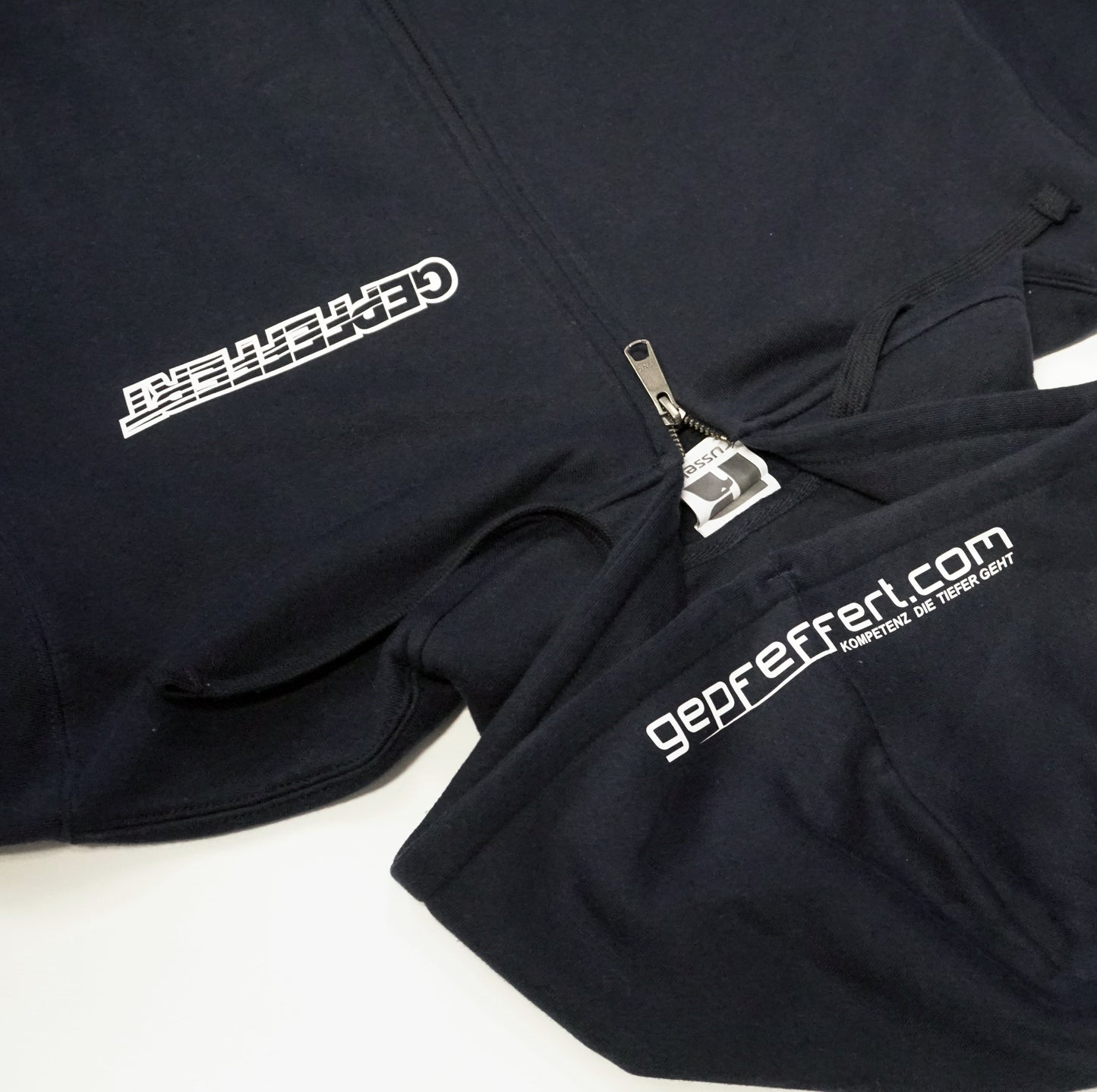 gepfeffert.com® Hoodie-Zipper GRAU/SCHWARZ/PINK/WEIß/DUNKELBLAU ohne Rückenaufdruck - gepfeffert.com