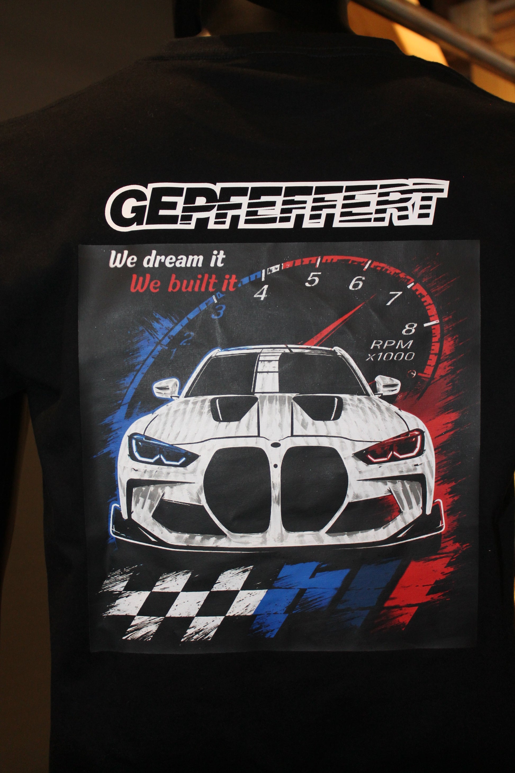 gepfeffert.com - T-Shirt BMW - gepfeffert.com