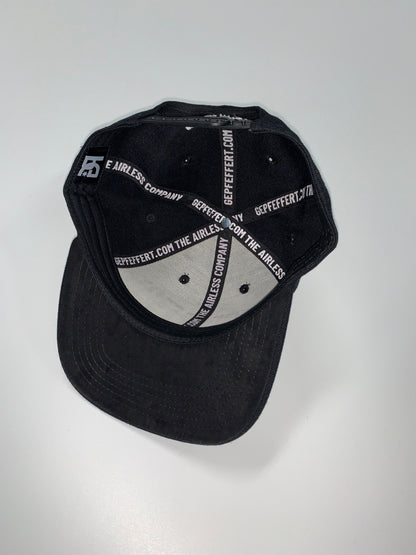gepfeffert.com® Cap - GEPFEFFERT/schwarz/3D-Stick weiß - gepfeffert.com